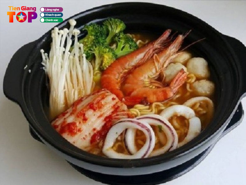 Mi-cay-gangnam-tiengiangtoplist