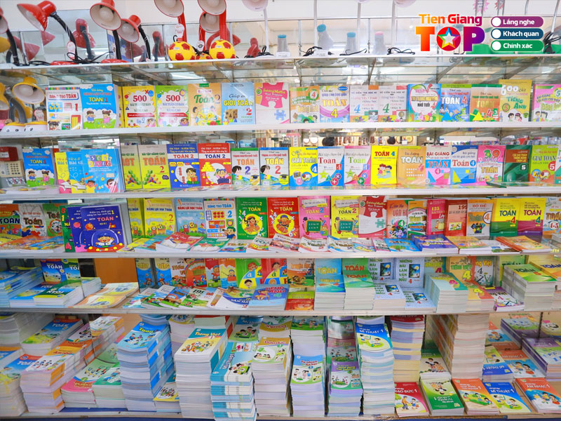 Nha-sach-go-cong-tiengiangtoplist