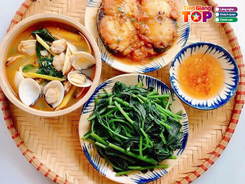 Quan-com-chi-thanh-tiengiangtoplist