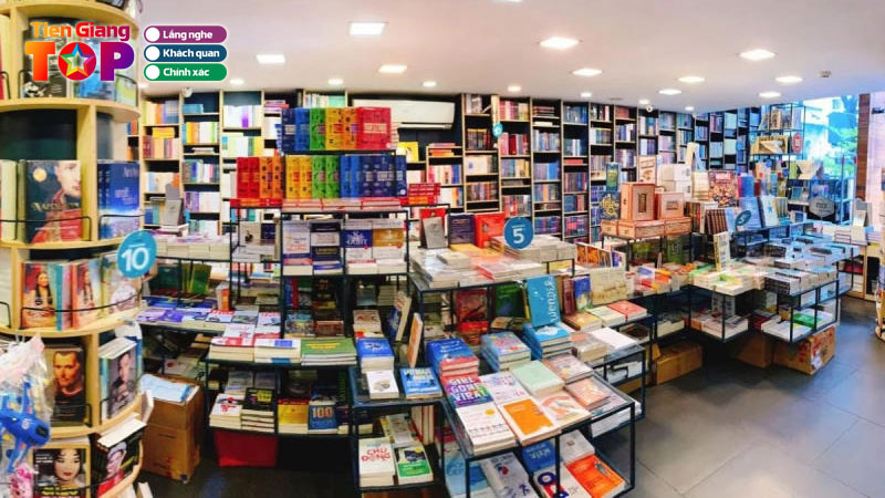 Top-5-nha-sach-tien-giang-quy-mo-lon-duoc-yeu-thich-nhat-tiengiangtoplist