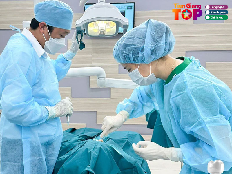 Trung-tam-nha-khoa-nhat-minh-1-tiengiangtoplist