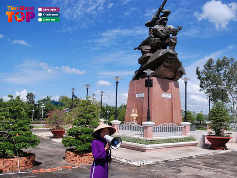 Chien-thang-ap-bac-tiengiangtoplist