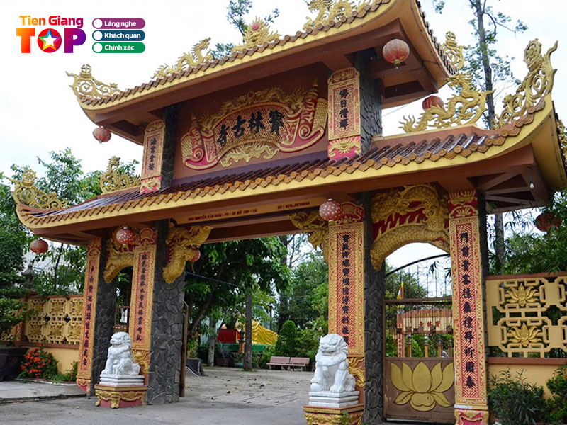 Chua-buu-lam-tiengiangtoplist