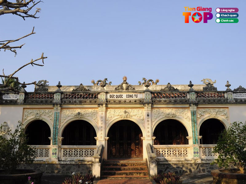 Lang-hoang-gia-tiengiangtoplist