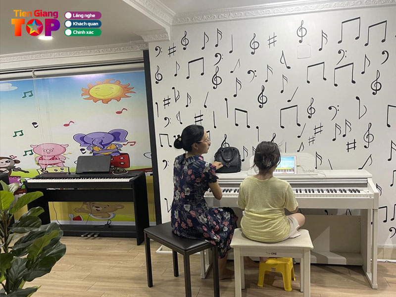 Trung-tam-am-nhac-tung-jazz-tiengiangtoplist