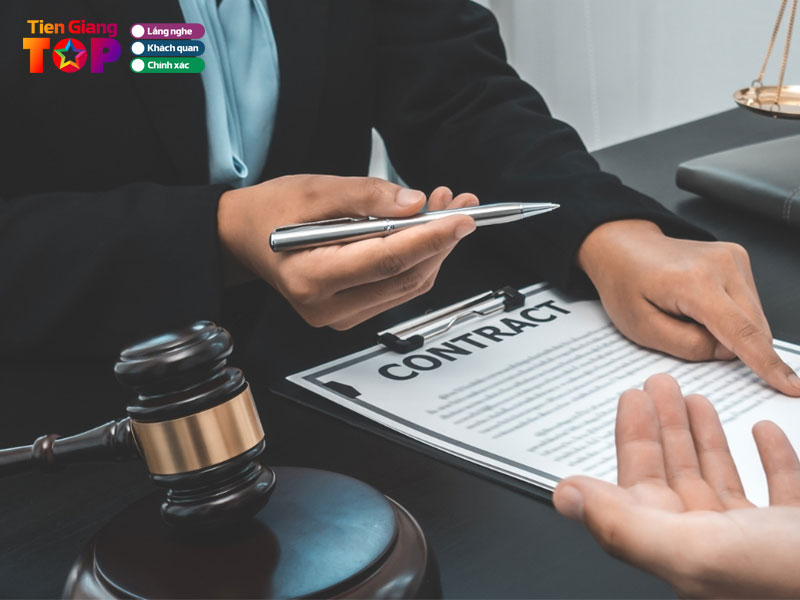 Cong-ty-luat-tnhh-lcmt-tiengiangtoplist