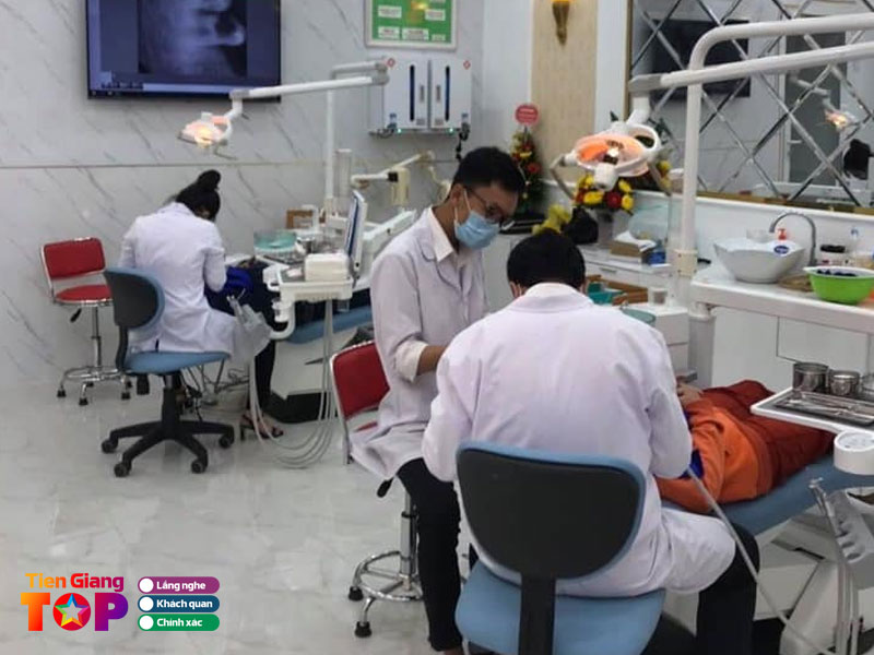 He-thong-nha-khoa-sai-gon-tiengiangtoplist