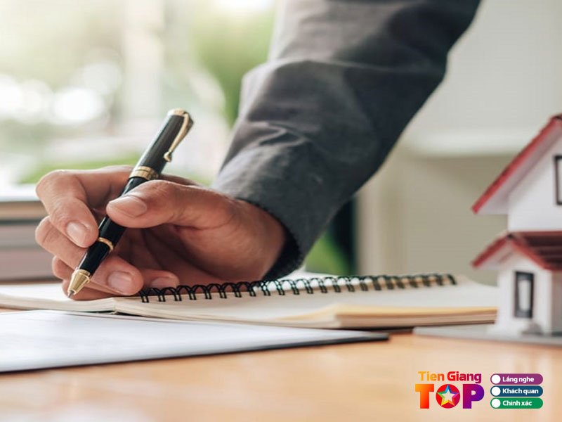 Van-phong-luat-su-phan-thi-uyen-tiengiangtoplist