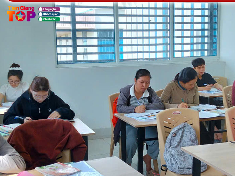 Trung-tam-ngoai-ngu-tieng-trung-minh-tam-tiengiangtoplist