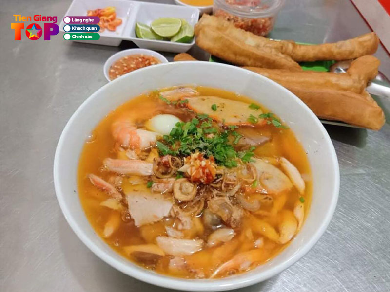 Banh-canh-cua-xuan-tiengiangtoplist