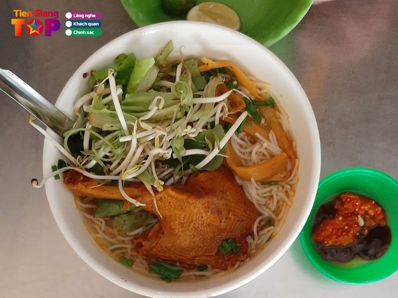 Bun-mang-vit-au-loan-tiengiangtoplist