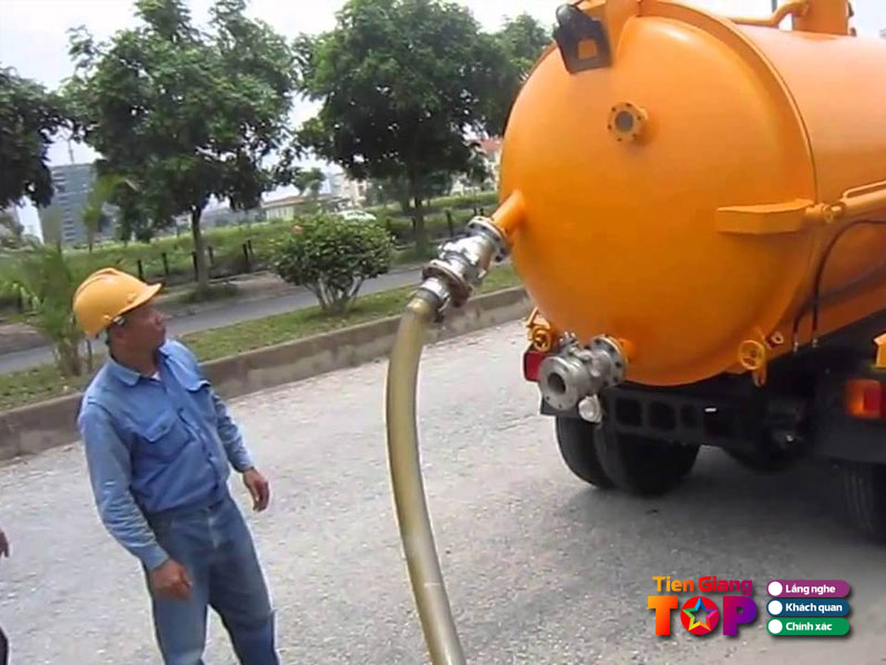 Cong-ty-ve-sinh-moi-truong-viet-xanh-tiengiangtoplist