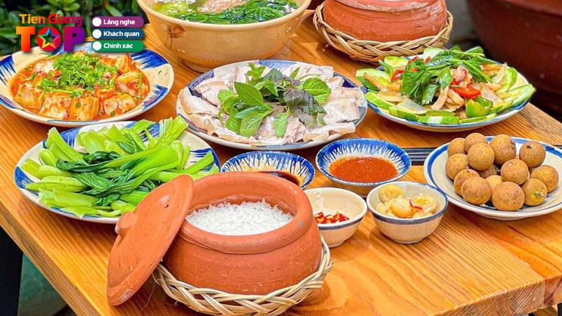 Top-5-quan-com-nieu-tien-giang-ngon-bo-re-khong-the-bo-lo-tiengiangtoplist