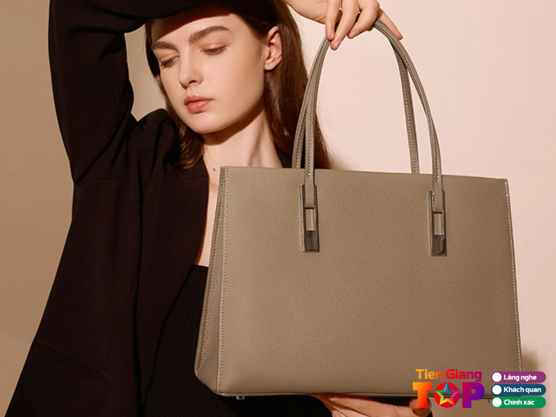 Cach-chon-tui-xach-dep-phu-hop-phong-cach-1-tiengiangtoplist