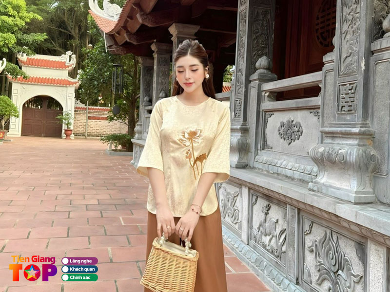 Nguyen-nuong-shop-noi-ban-do-lam-di-chua-tien-giang-dep-tiengiangtoplist