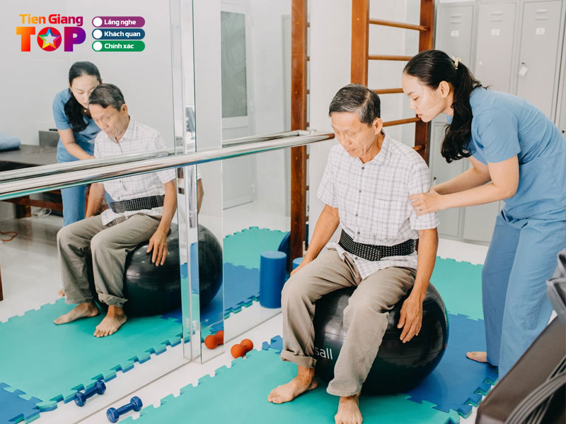 Phong-kham-vat-ly-tri-lieu-125-tiengiangtoplist