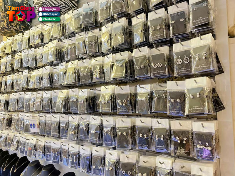 Quynh-accessories-tiengiangtoplist