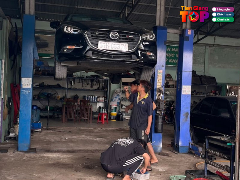 Garage-tu-lun-tiengiangtoplist