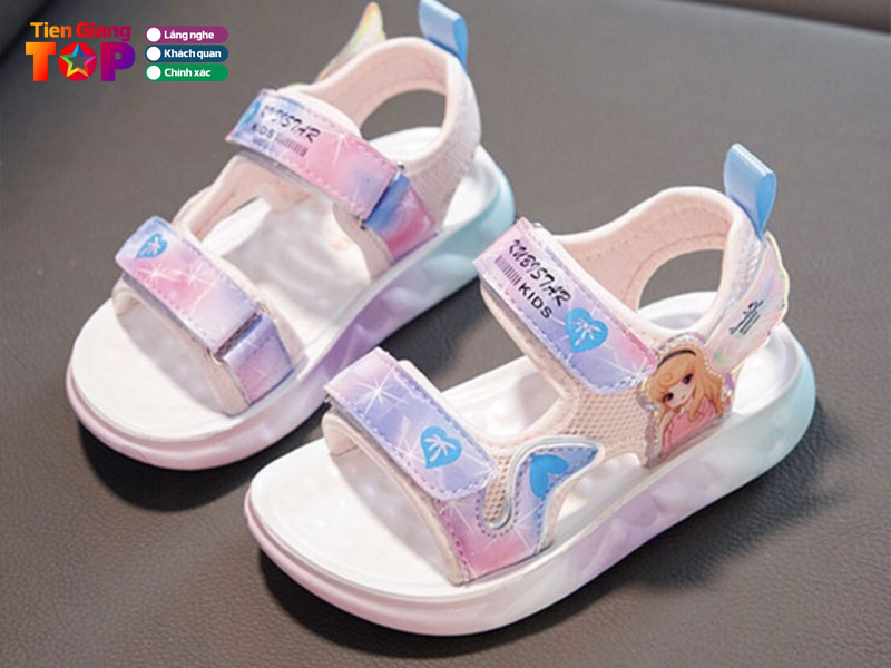 Giay-dep-ngoc-han-ban-giay-dep-tre-em-tiengiangtoplist