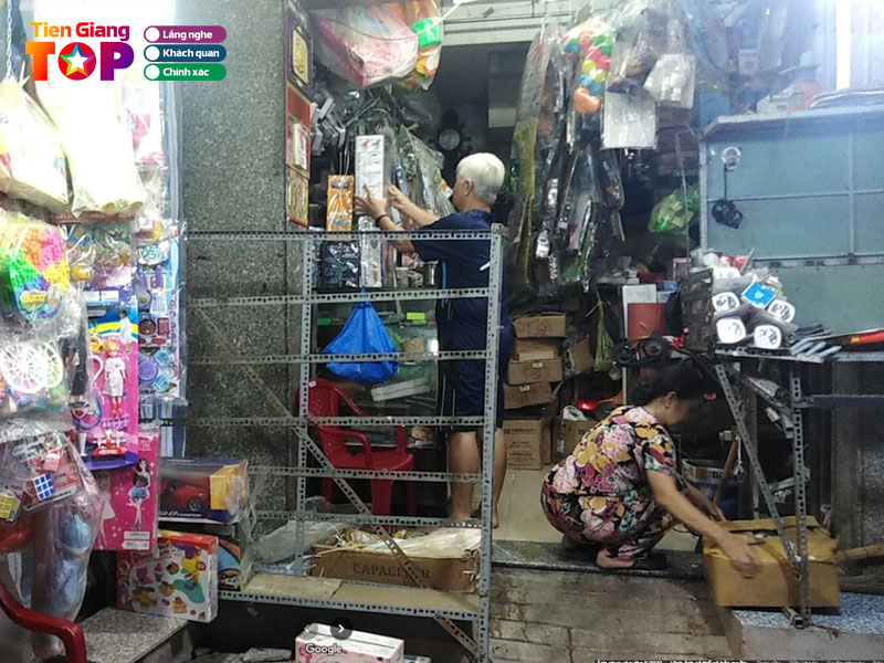 Cua-hang-linh-kien-dien-tu-la-hoanh-tiengiangtoplist