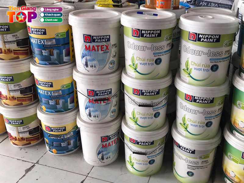 Cua-hang-son-quoc-thinh-tiengiangtoplist