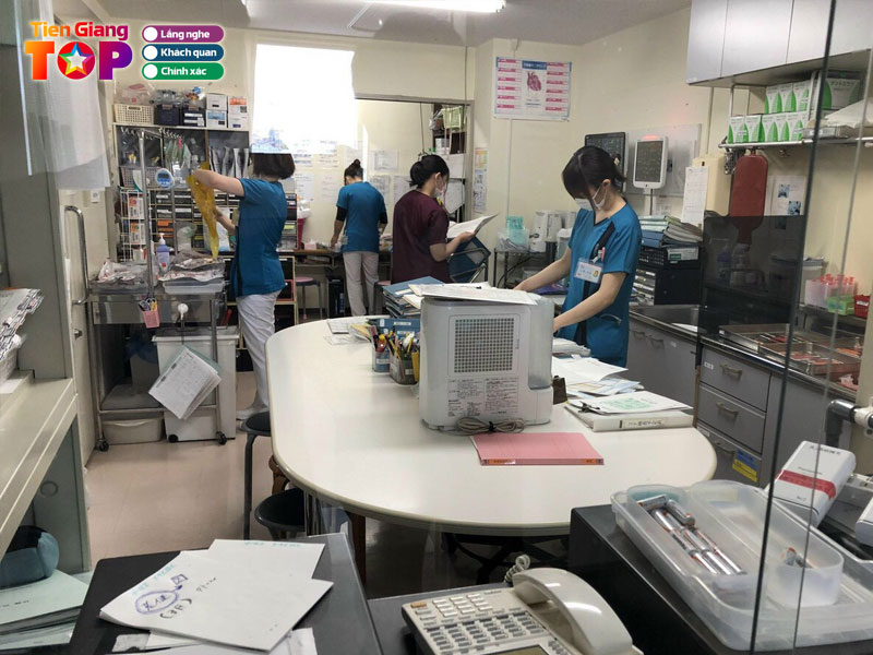 Trung-tam-dich-vu-viec-lam-tien-giang-tiengiangtoplist