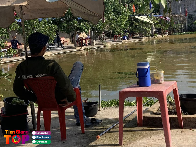 Cau-ca-giai-tri-kim-cuong-1-tiengiangtoplist