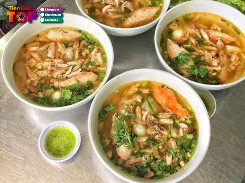 Huong-quan-tiengiangtoplist