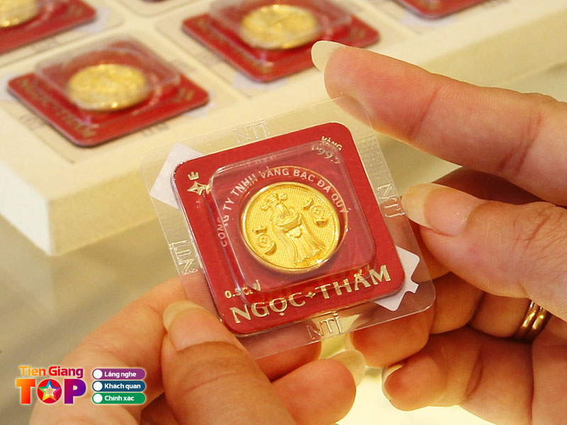 Ngoc-tham-jewelry-tiengiangtoplist