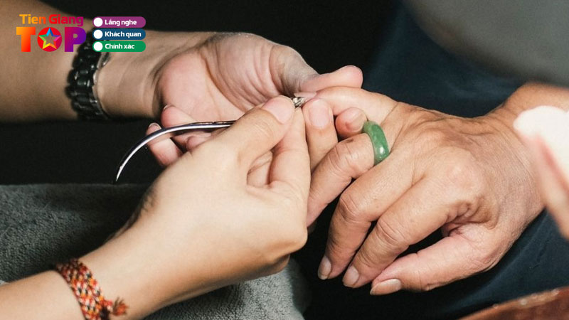 Top-8-dia-diem-hoc-lam-nails-o-tien-giang-dao-tao-chuyen-nghiep-tiengiangtoplist