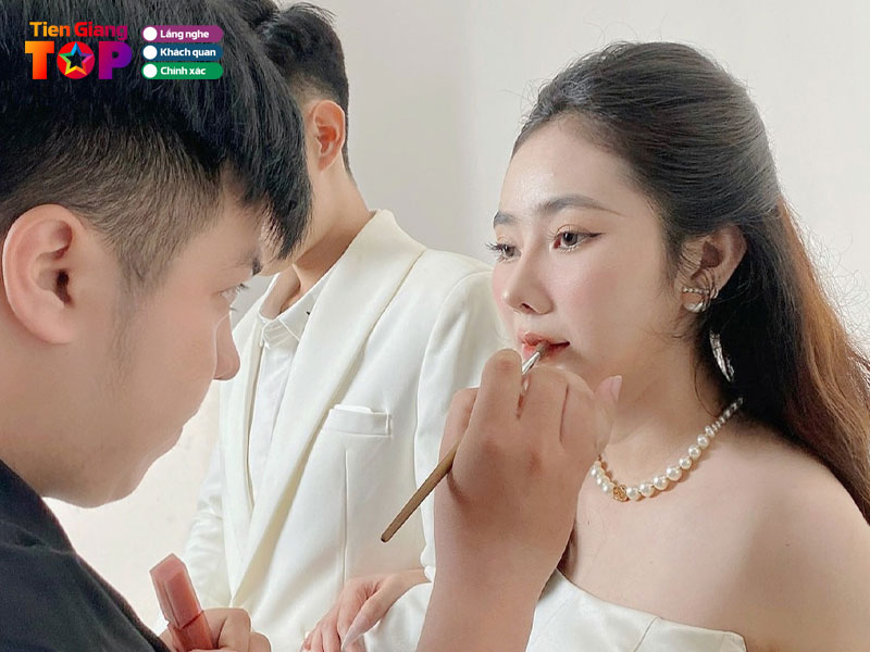 Iris-luxury-couture-tiengiangtoplist