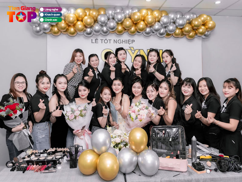 Quynh-makeup-tiengiangtoplist