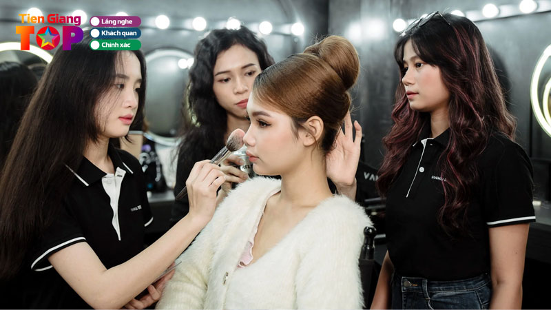 Top-12-dia-chi-hoc-trang-diem-chuyen-nghiep-tien-giang-tiengiangtoplist