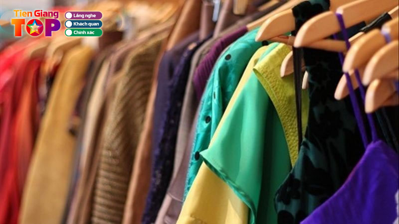 Mo-thay-quan-ao-mang-y-nghia-gi-xo-so-thanh-cong-giai-dap-chi-tiet-tiengiangtoplist