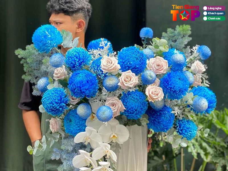 Luu-y-khi-mua-hoa-tuoi-de-giu-duoc-ve-dep-va-huong-thom-1-tiengiangtoplist