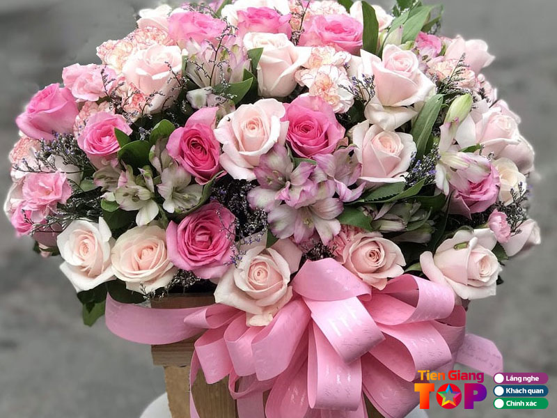 Tai-sao-trong-moi-su-kien-quan-trong-deu-can-hoa-tuoi-1-tiengiangtoplist