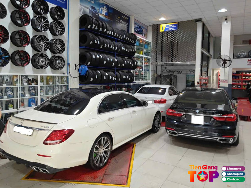 Trung-tam-cham-soc-o-to-phu-anh-tiengiangtoplist