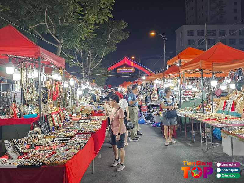 Cach-mua-hang-o-cho-dem-voi-gia-tot-tiengiangtoplist