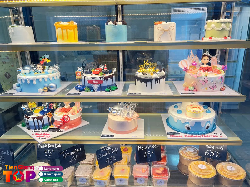 Decem-cake-tiem-banh-thang-12-tiengiangtoplist