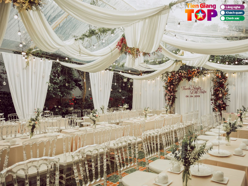 Dich-vu-cuoi-hoi-tran-nghi-tiengiangtoplist