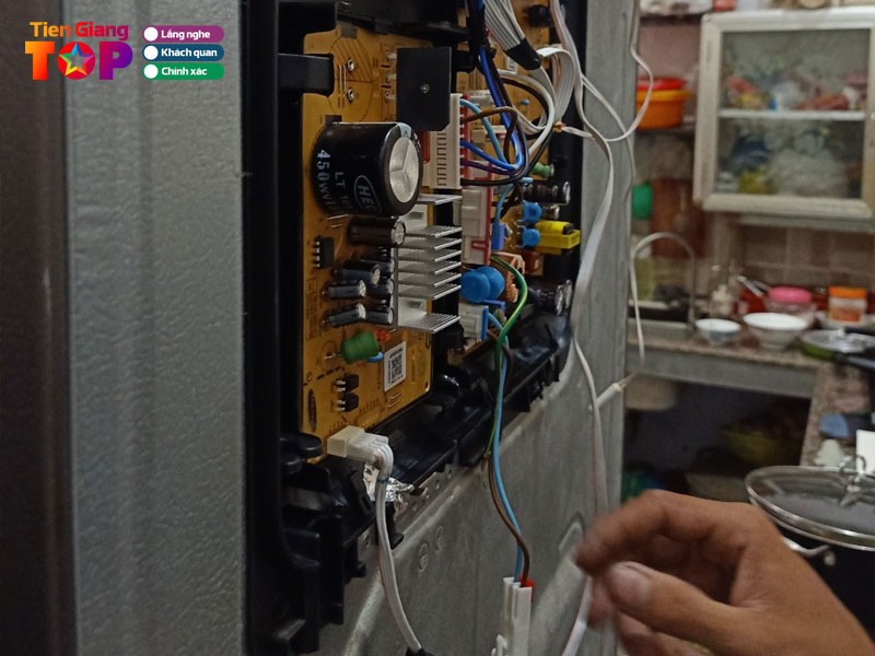 Sua-dien-may-my-tho-tiengiangtoplist