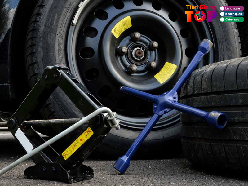 Tieu-chi-lua-chon-noi-thay-lop-xe-o-to-uy-tin-tiengiangtoplist